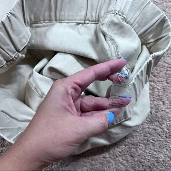 Soft Surroundings The Ultimate Snap Pull-on Pants  Womens Beige Size PM - Picture 5 of 7